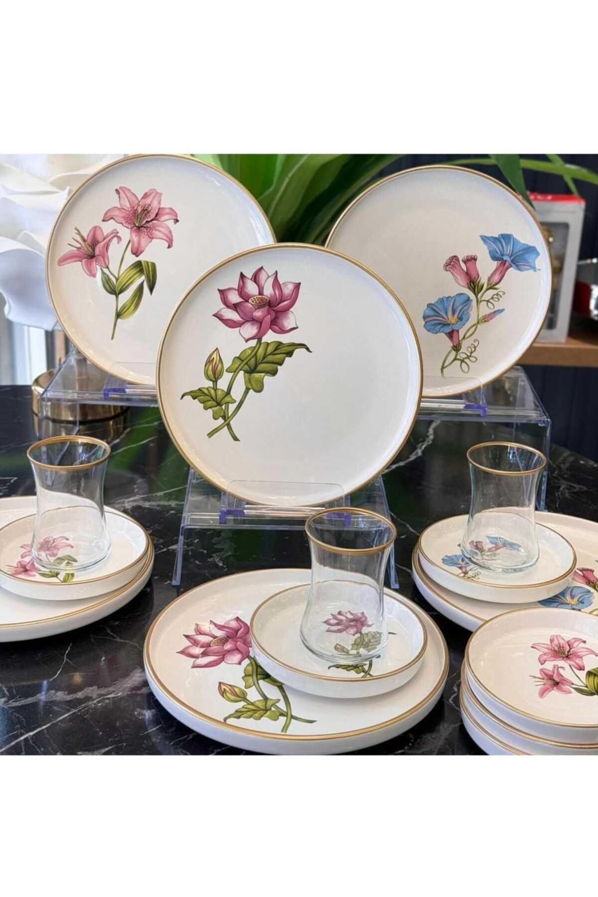 18 Parça Yaldızlı Flowers Çay Pasta Seti