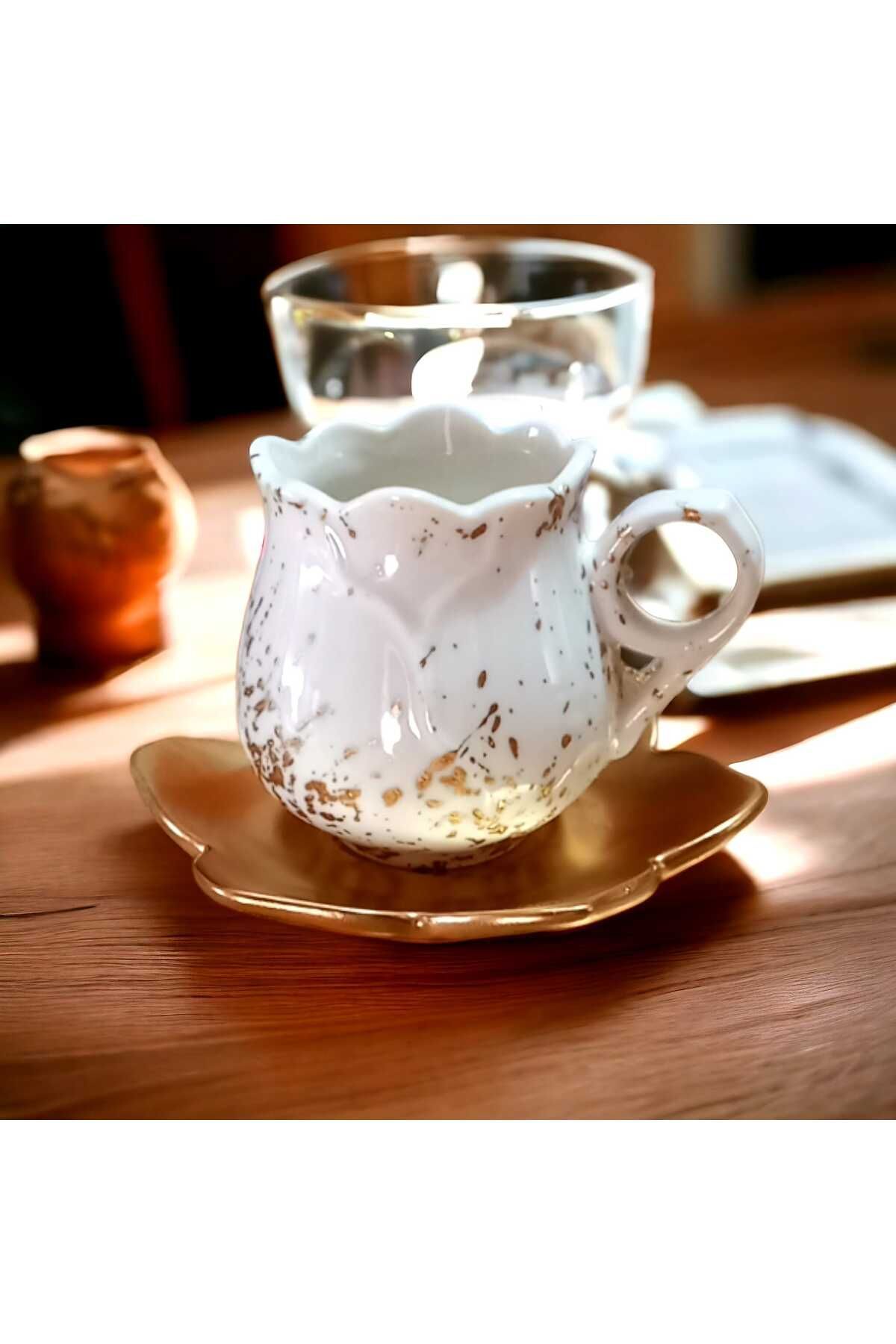6 Kişilik 12 Parça Yaldızlı Daisy Porselen Türk Kahve Fincan Takımı 01
