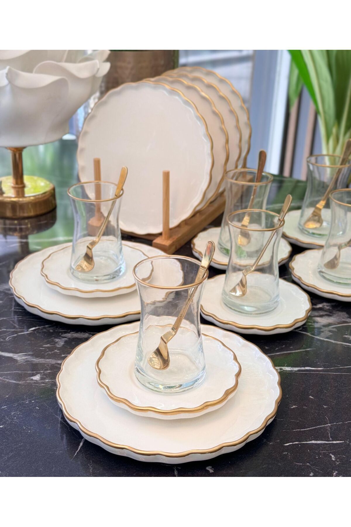 18 Parça Yaldızlı Modern  Master Çay Pasta Takımı